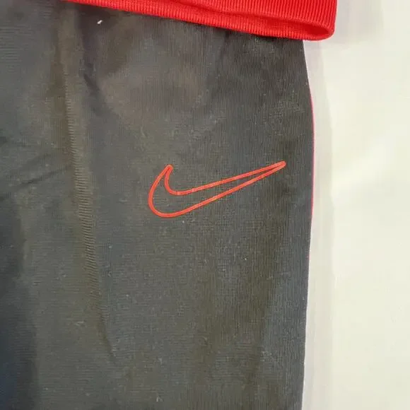 Nike Toddler Tracksuit Set 18M Red Black Jogger Outfit - Picture 3 of 14